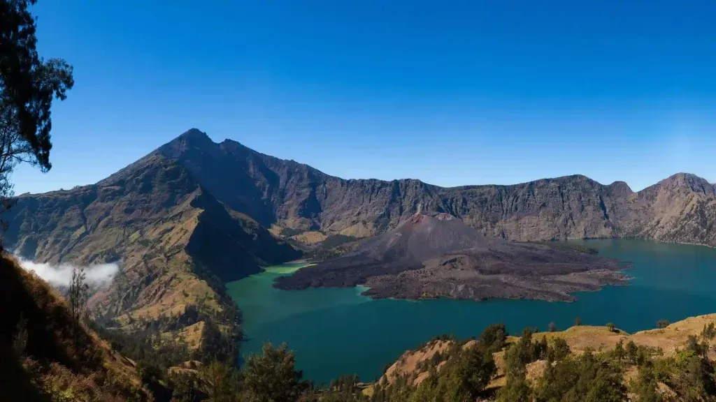 4 Day 3 Night Lombok Tour Package