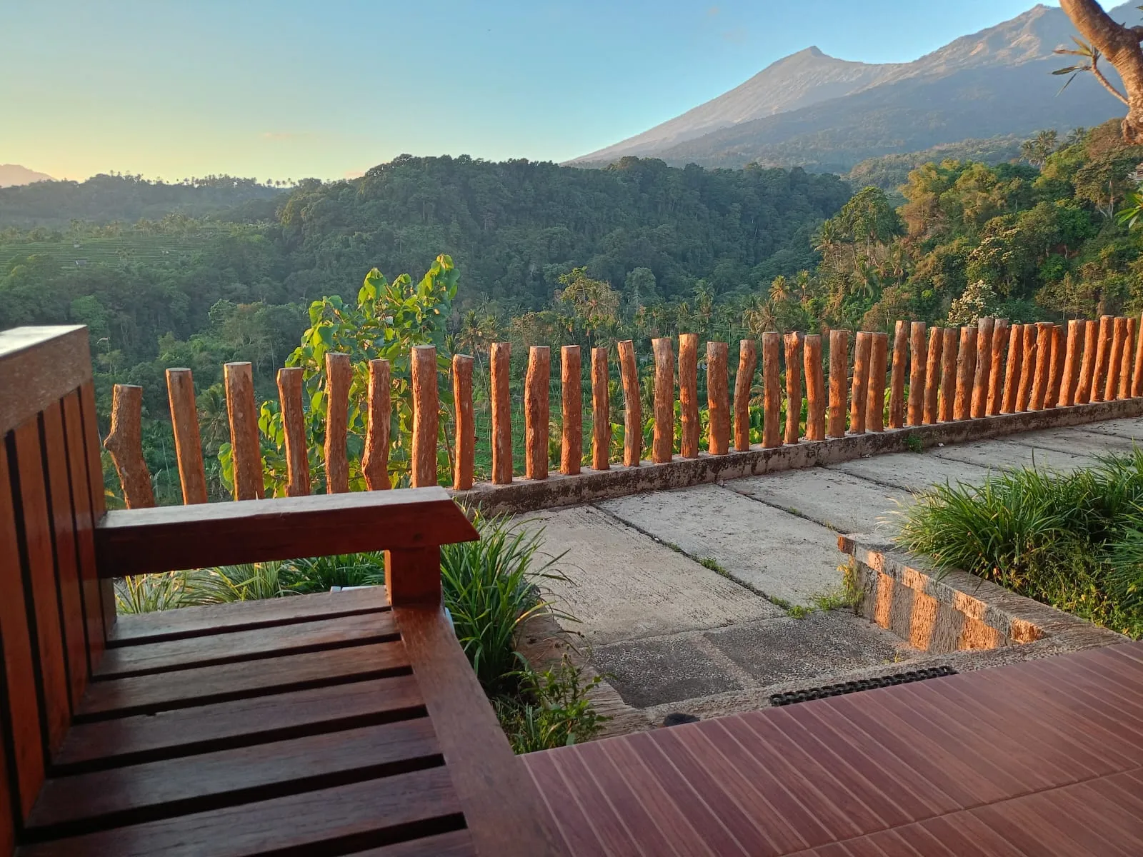 Senaru Lodge Image